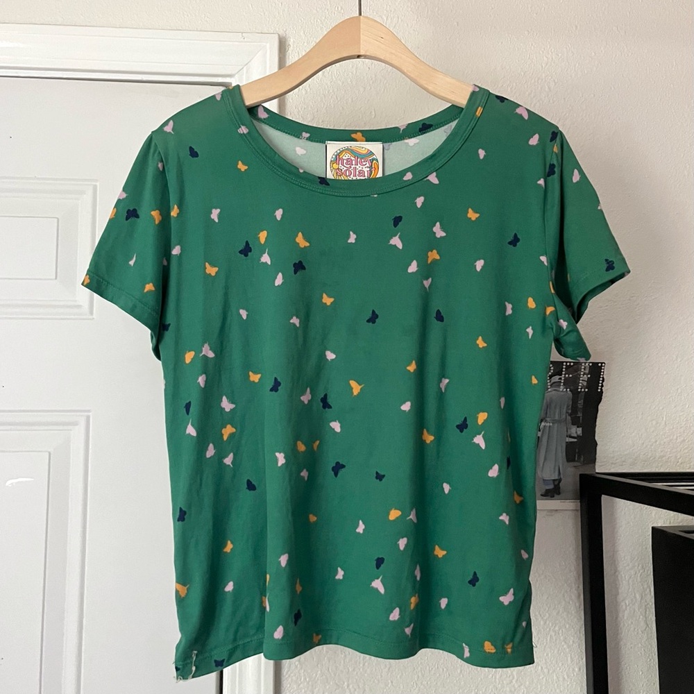 HALEY SOLAR green cotton blend soft butterfly cropped boxy short sleeve tee
